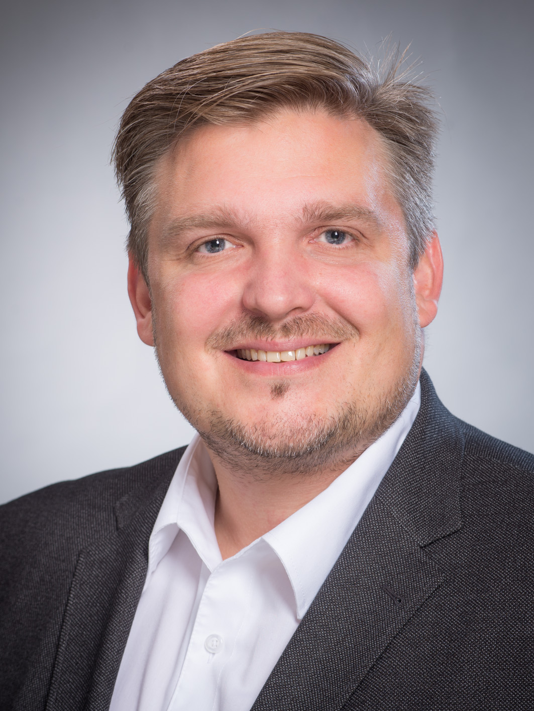 Dr.-Ing. Elmar Brügging